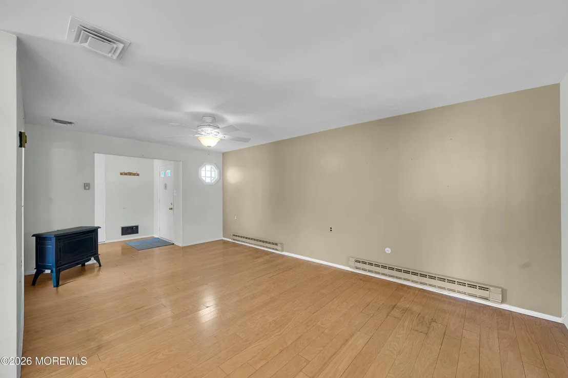 Photo of 58 Central Boulevard