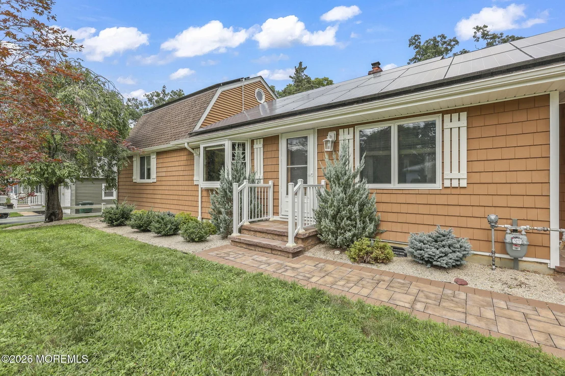 Photo of 67 Crest Drive