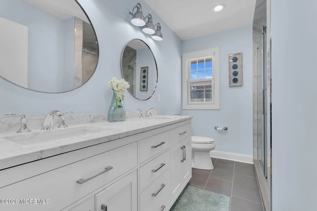Photo of 304 Parkway