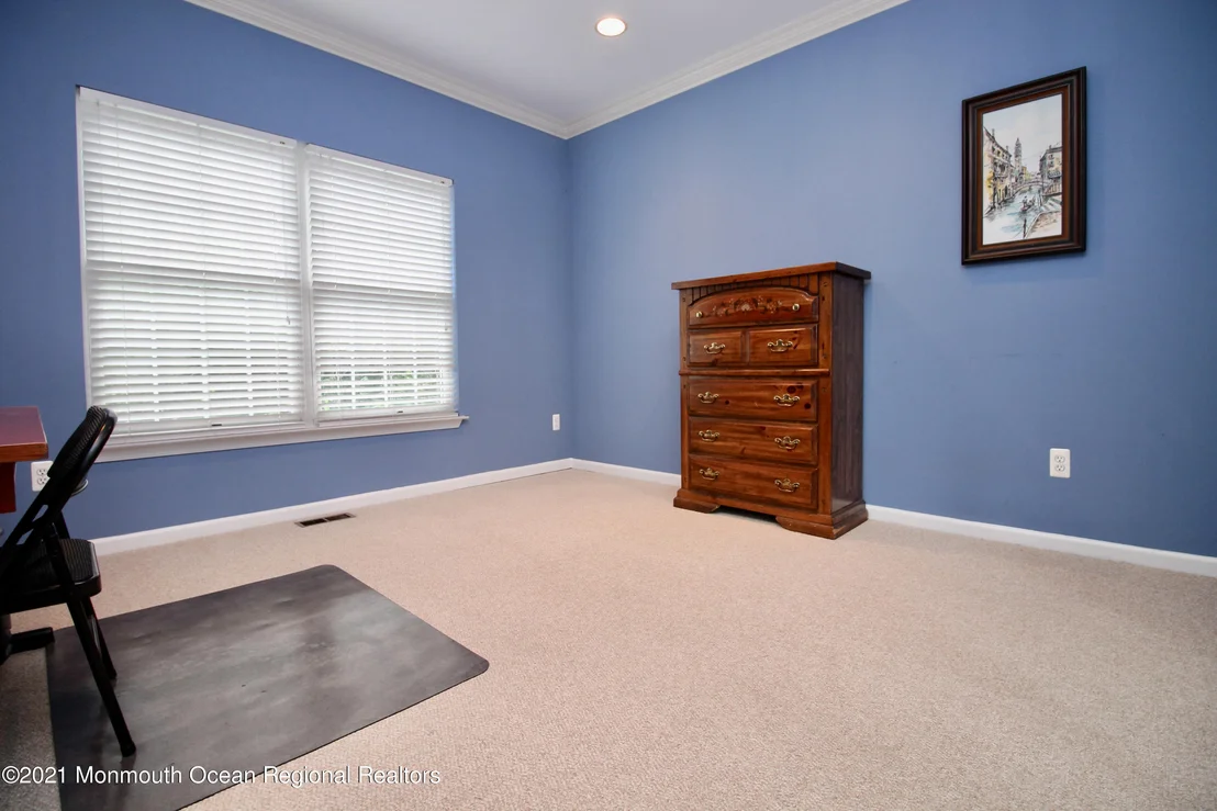 Photo of 20 Cedarview Avenue