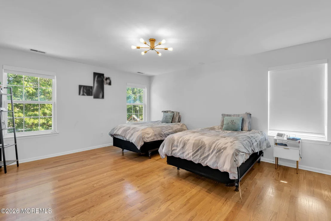 Photo of 2391 Forest Circle