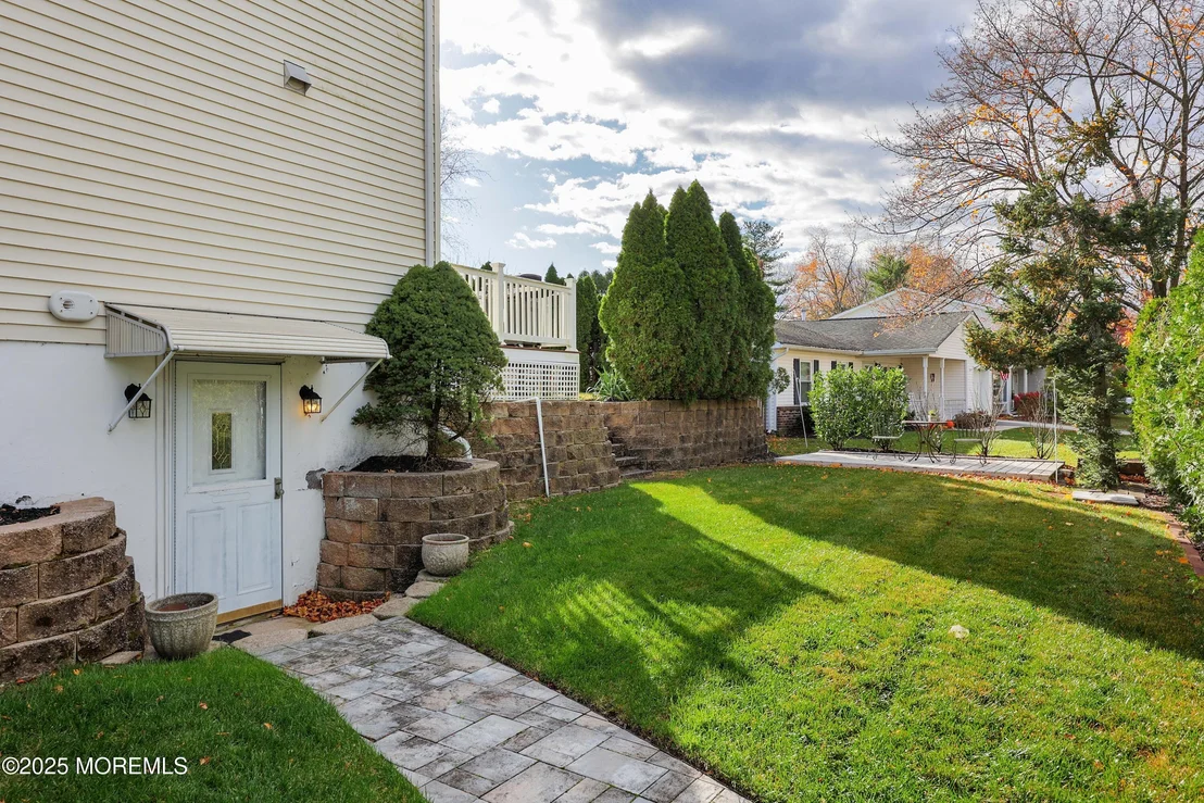 Photo of 2 Columbia Drive