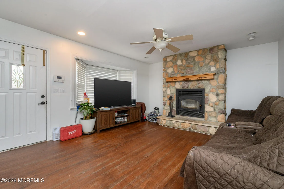 Photo of 384 Cook Road