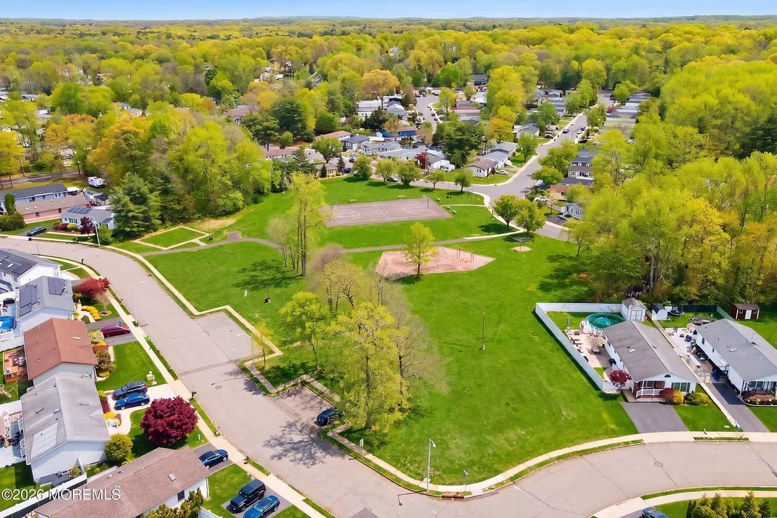 Photo of 27 Brookview Lane