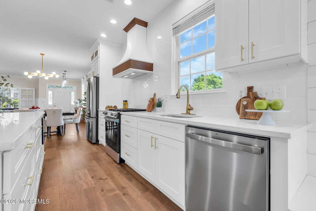 Photo of 83 Huntington Drive