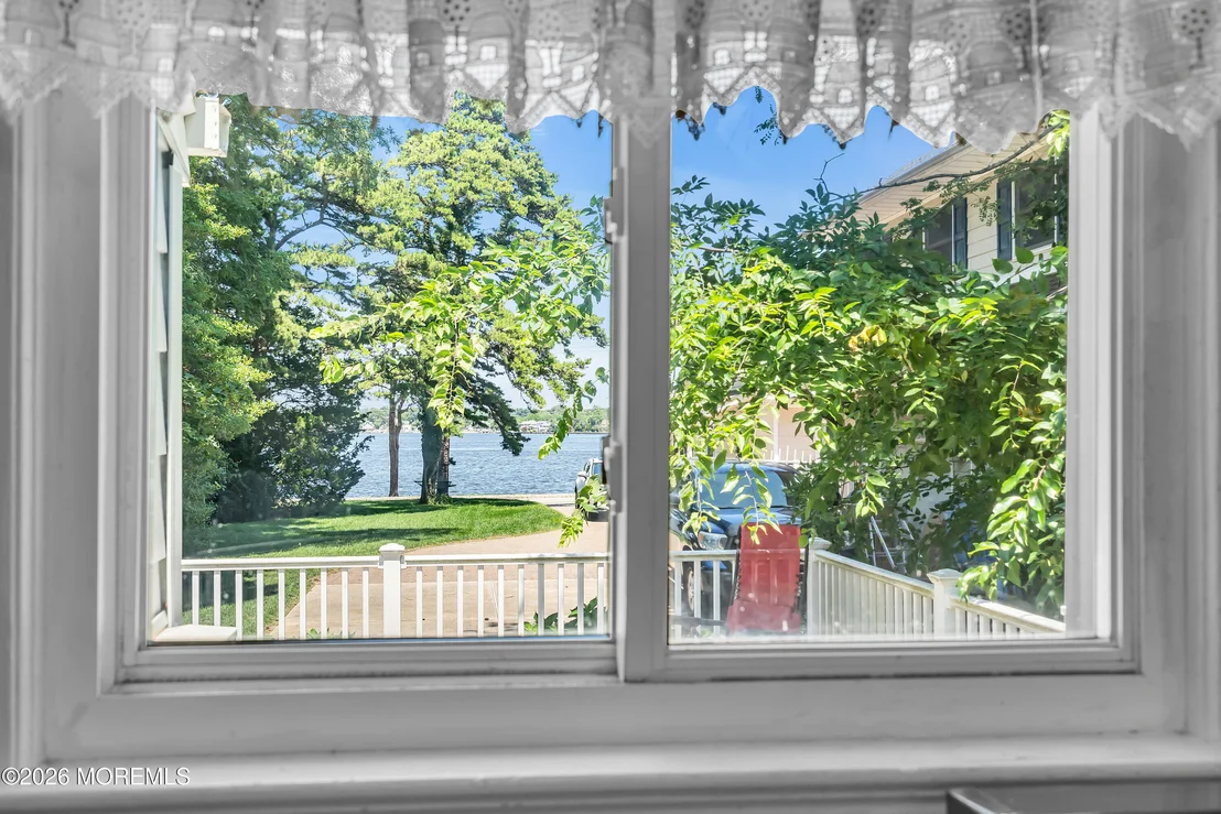 Photo of 906 Lincoln Avenue