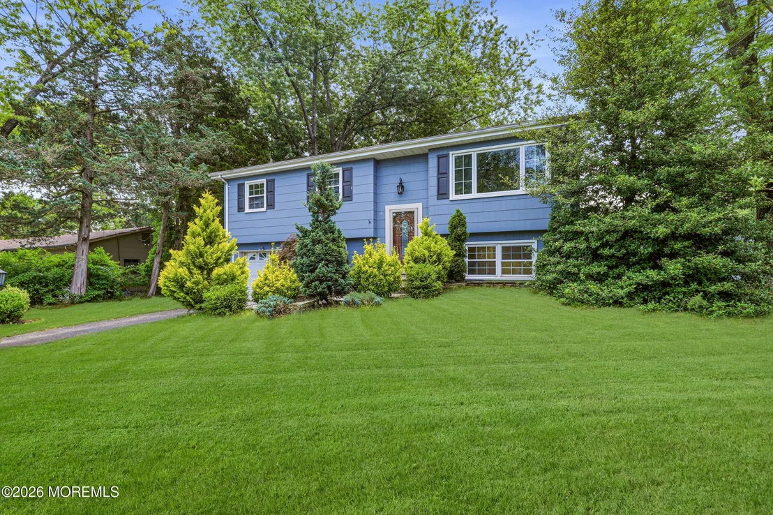 Photo of 5 Dogwood Drive