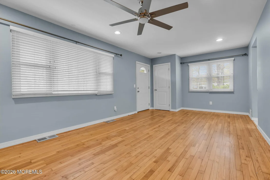 Photo of 593 Beach Plum Road