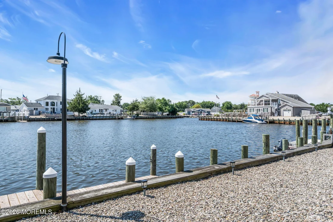 Photo of 39 Parkers Point Boulevard