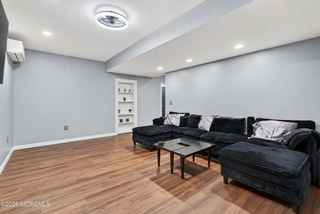 Photo of 5 Selma Lane