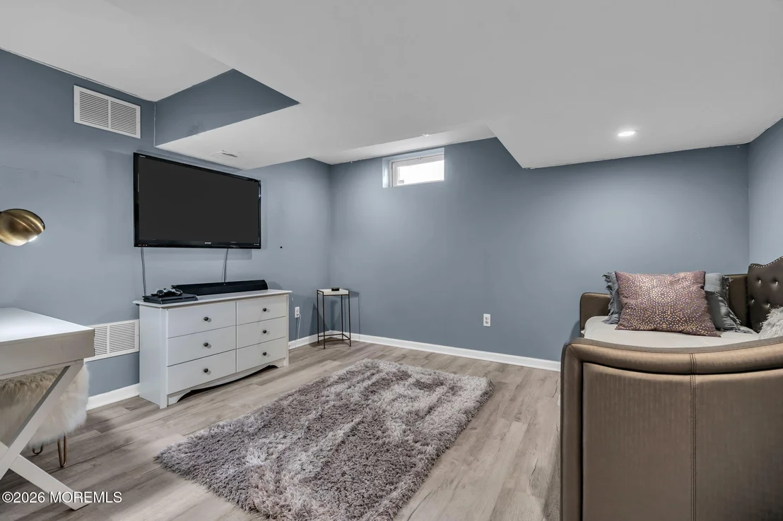 Photo of 12 Lancaster Way
