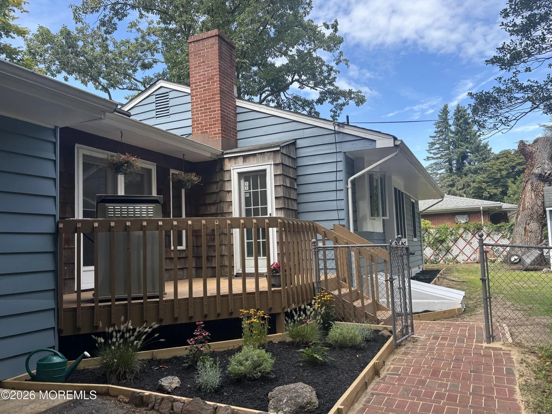 Photo of 275 Ocean Boulevard
