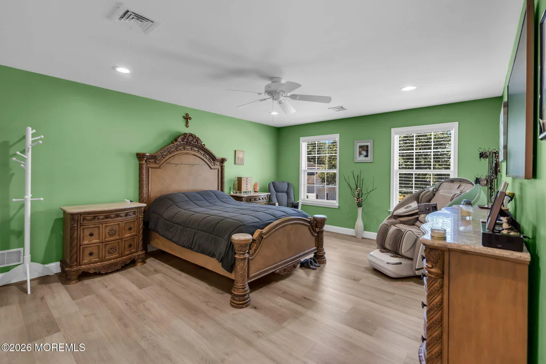 Photo of 2 Tom Gray Court