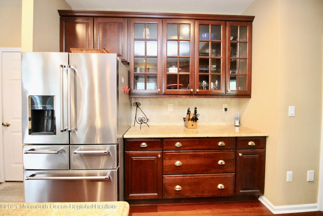 Photo of 20 Cedarview Avenue