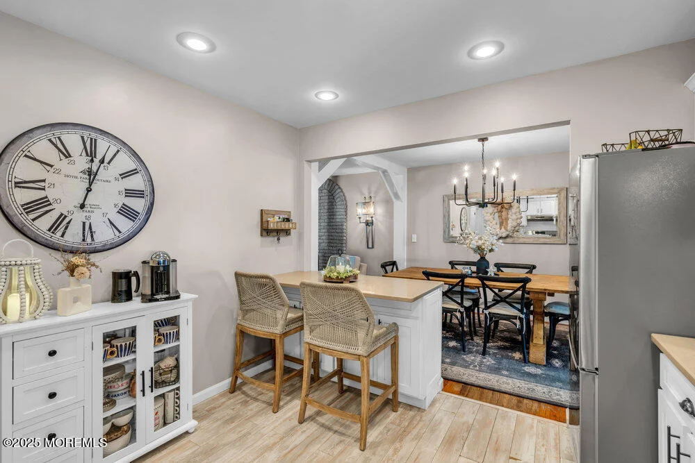 Photo of 984 Westminster Drive