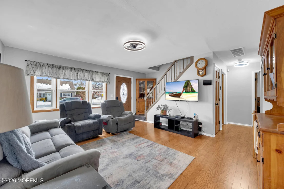 Photo of 18 Cedar Avenue