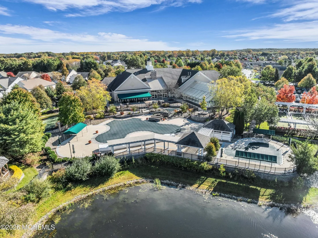 Photo of 178 Huntington Drive
