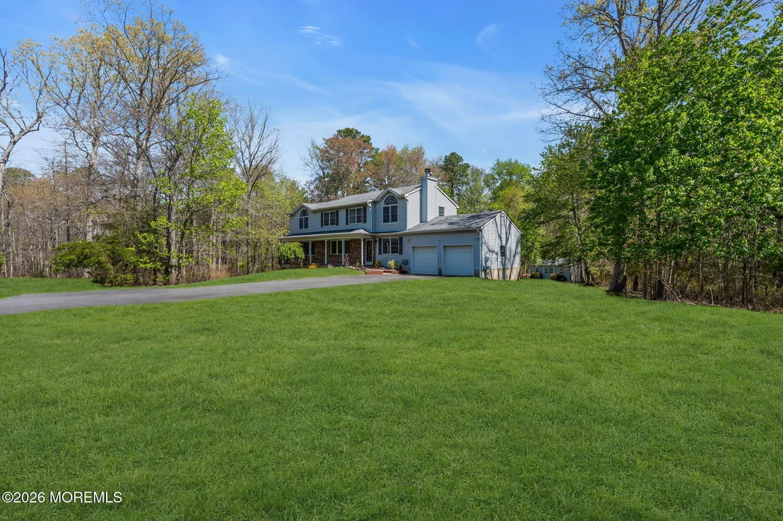Photo of 205 Frank Applegate Road