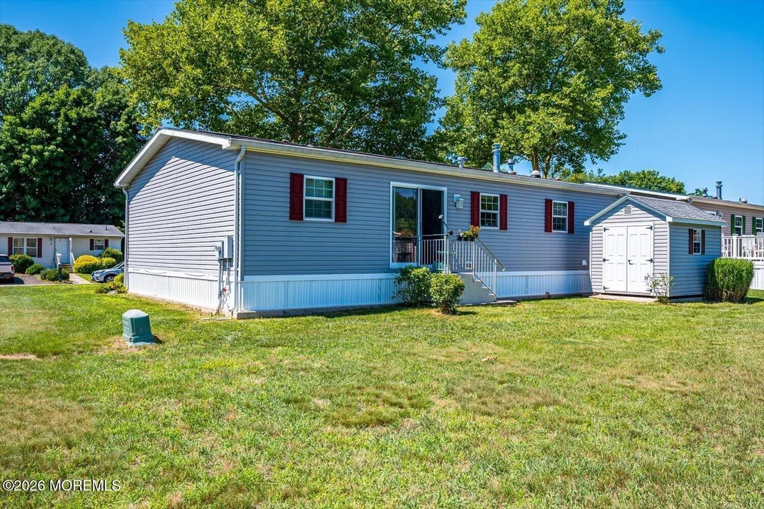 Photo of 22 Easy Street