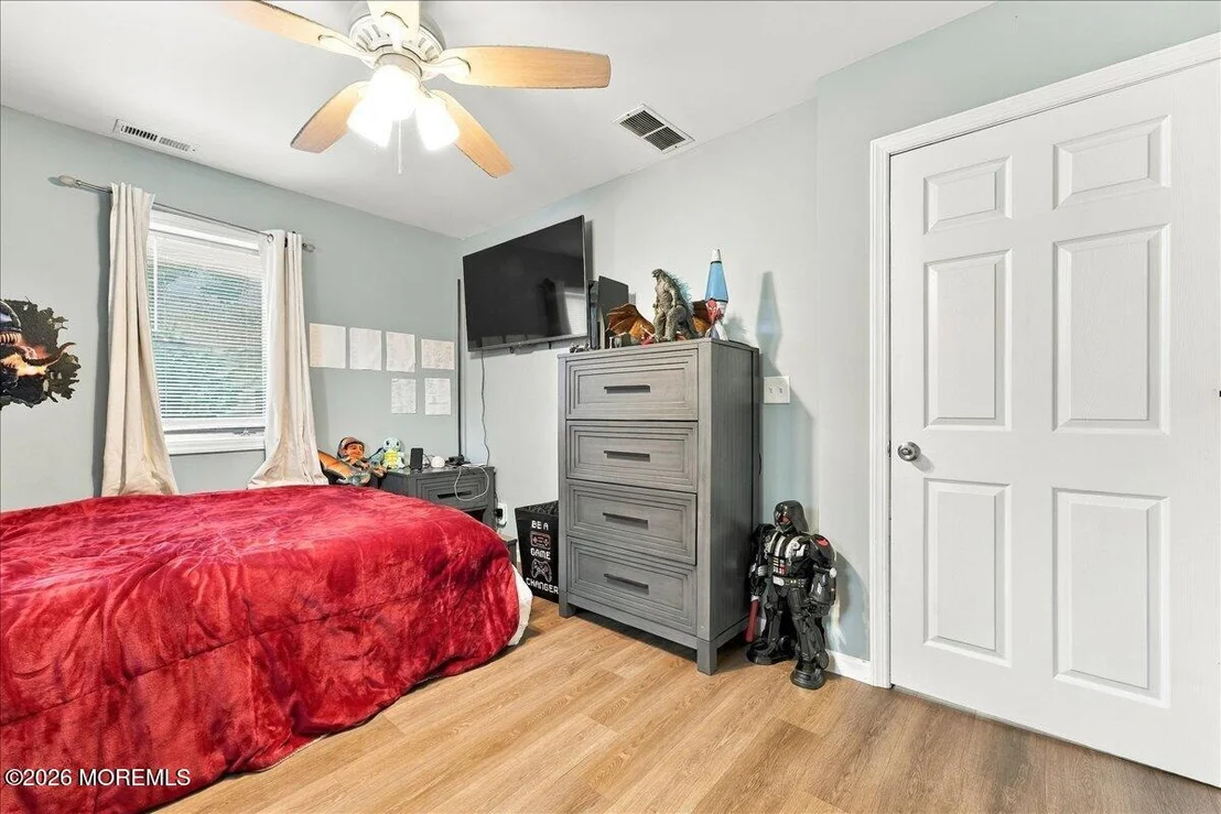 Photo of 552 Lloyd Road