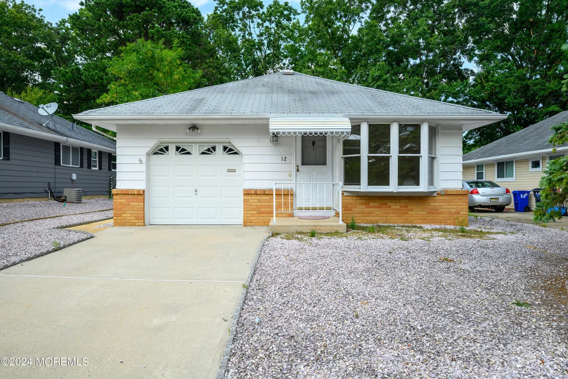 Photo of 12 Mount Rushmore Drive