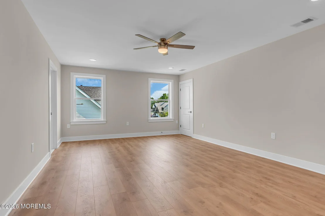 Photo of 1101 3rd Avenue
