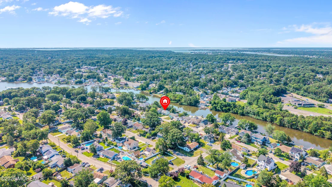 Photo of 741 Manor Drive
