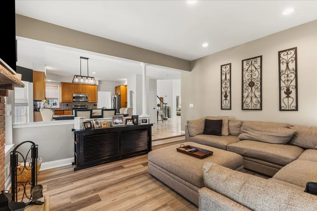 Photo of 67 Winding Brook Drive