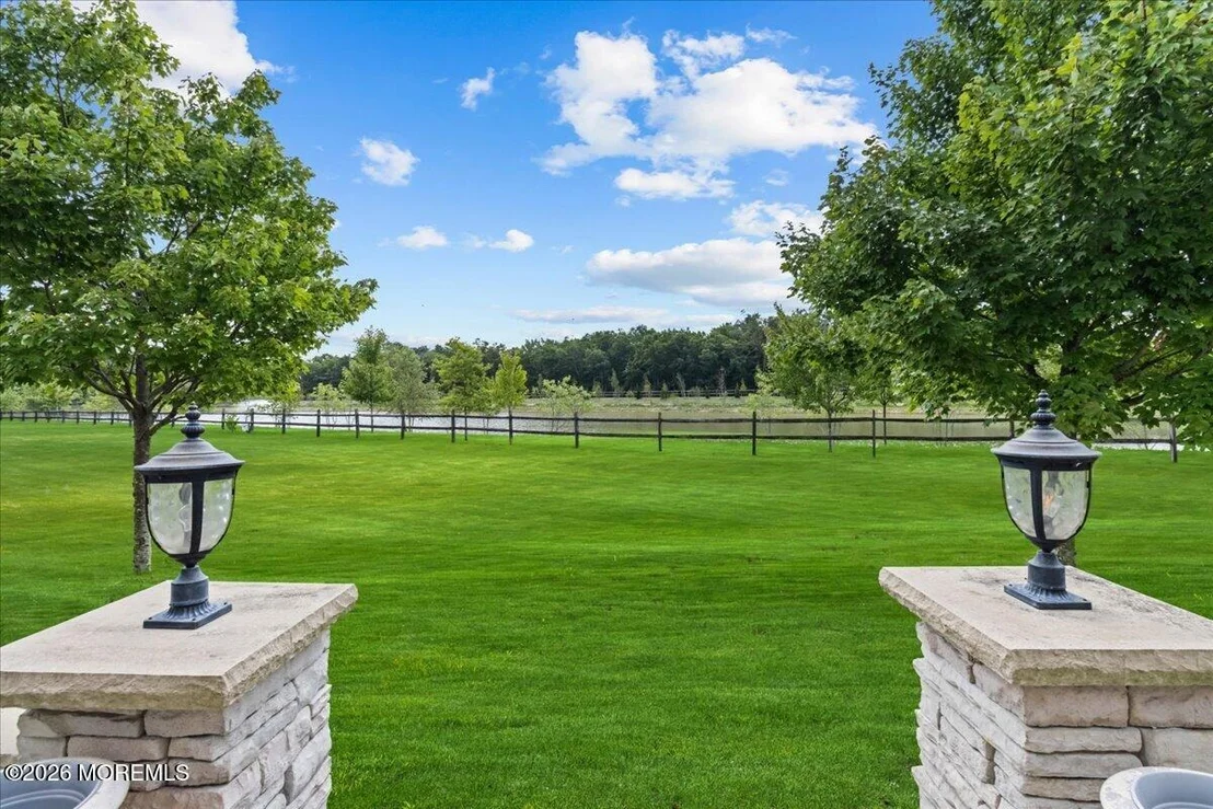 Photo of 7 Firefly Lane