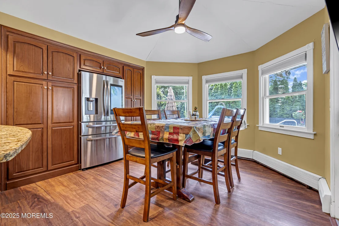 Photo of 110 4th Avenue