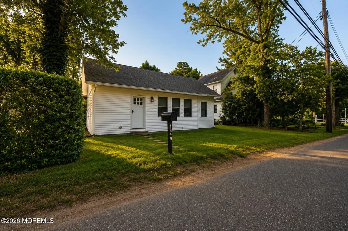 Photo of 1419 Route 50