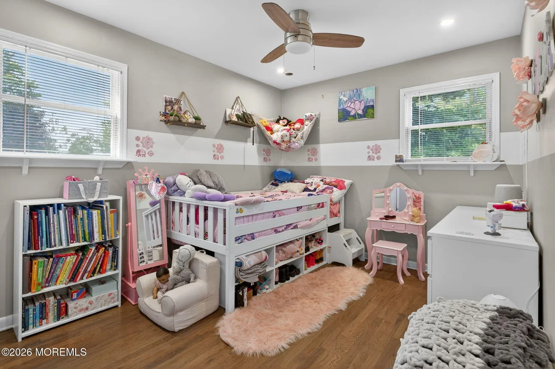 Photo of 32 Brookside Drive