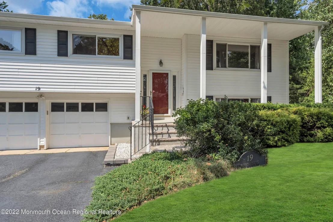 Photo of 19 Warren Drive