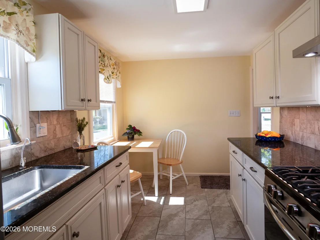 Photo of 917 Mountain Avenue