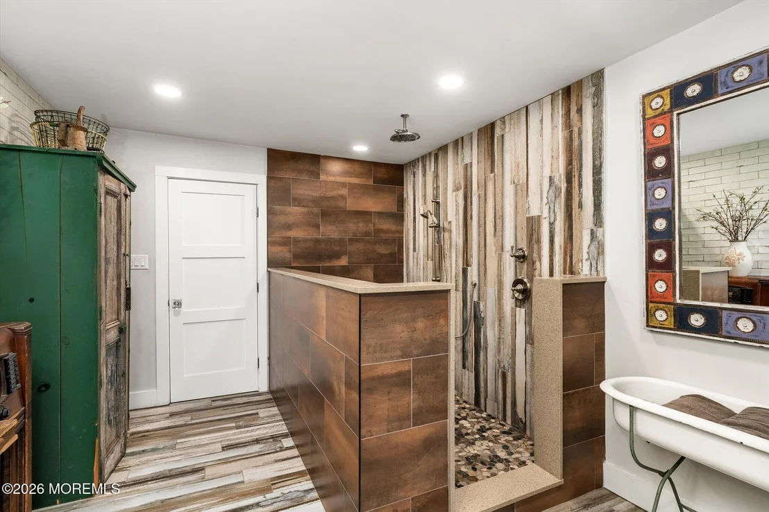 Photo of 158 Larrison Road
