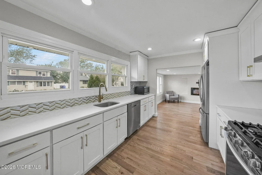 Photo of 105 Roosevelt Drive