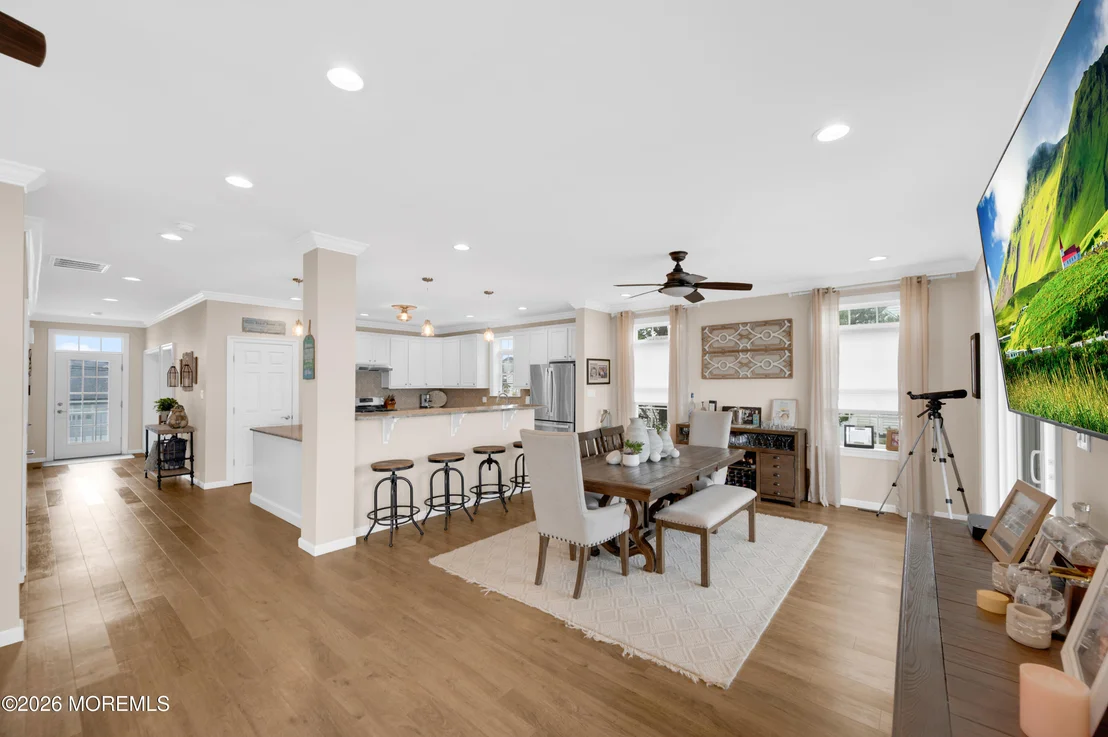 Photo of 412 6th Avenue