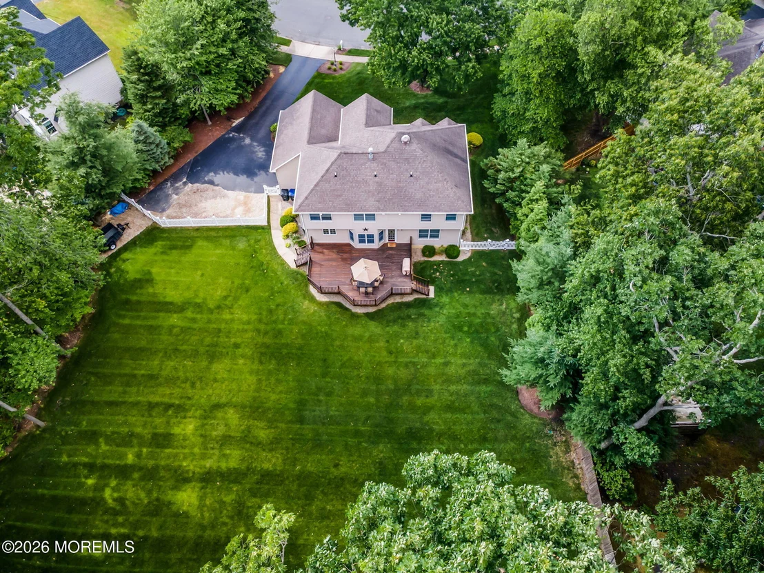 Photo of 2093 Overbrook Drive