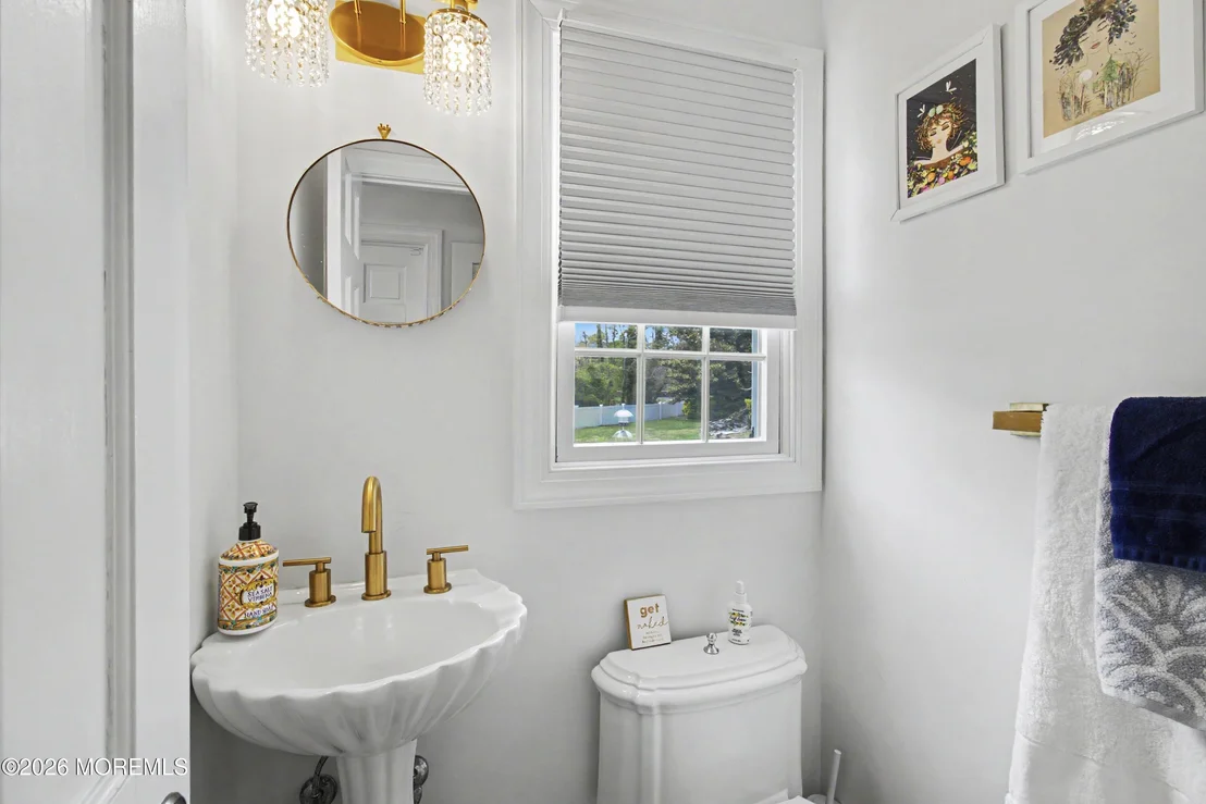 Photo of 502 Yew Drive
