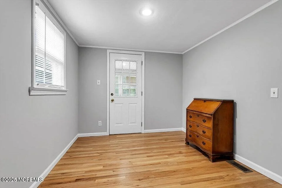 Photo of 150 Easy Street