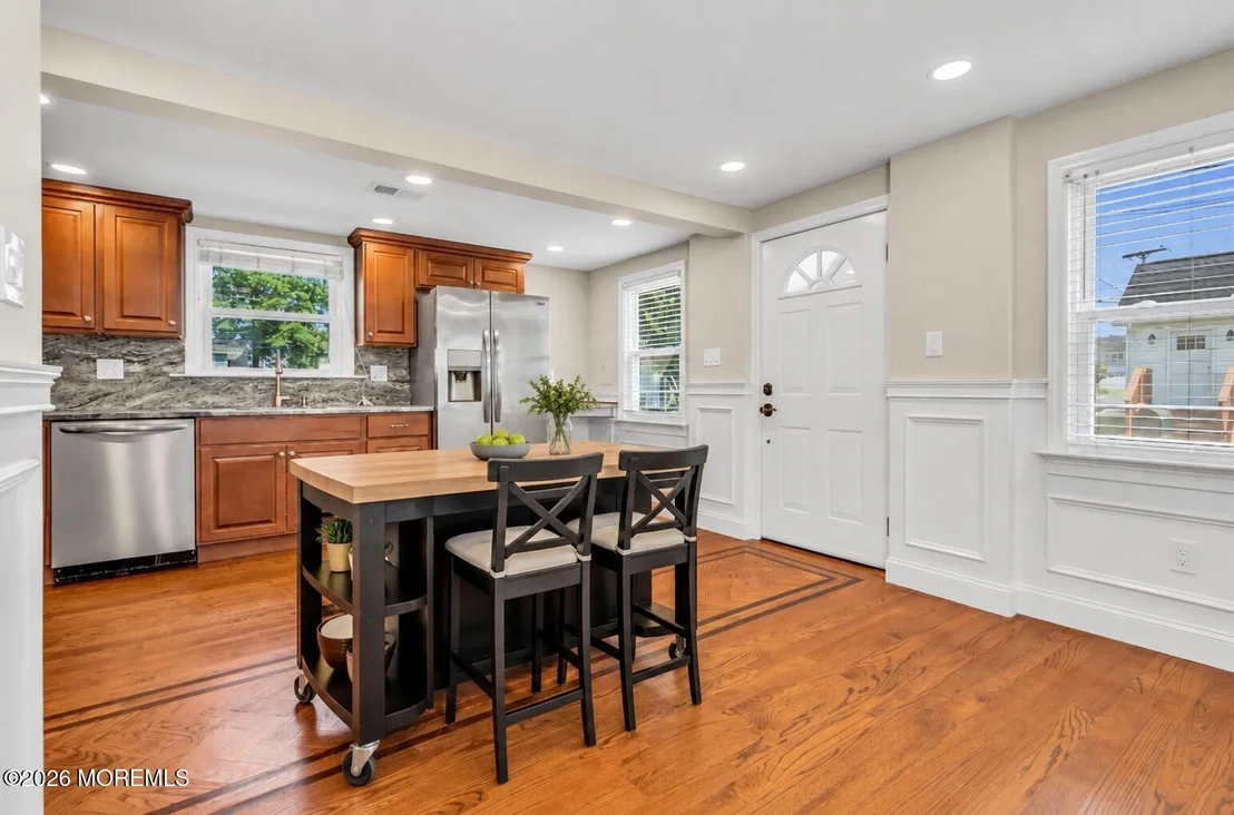 Photo of 439 Clark Avenue