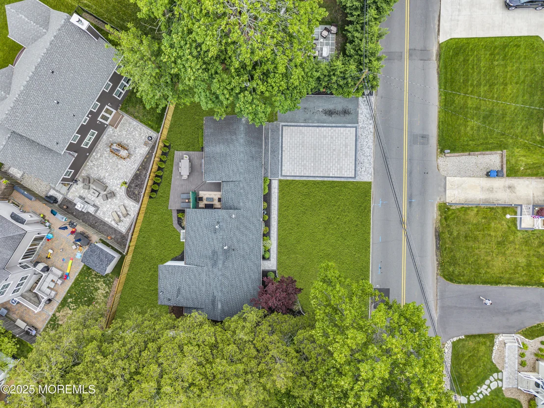 Photo of 2574 Algonkin Trail