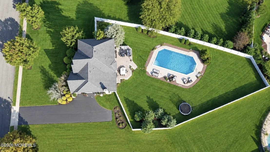 Photo of 4 Lightfoot Drive