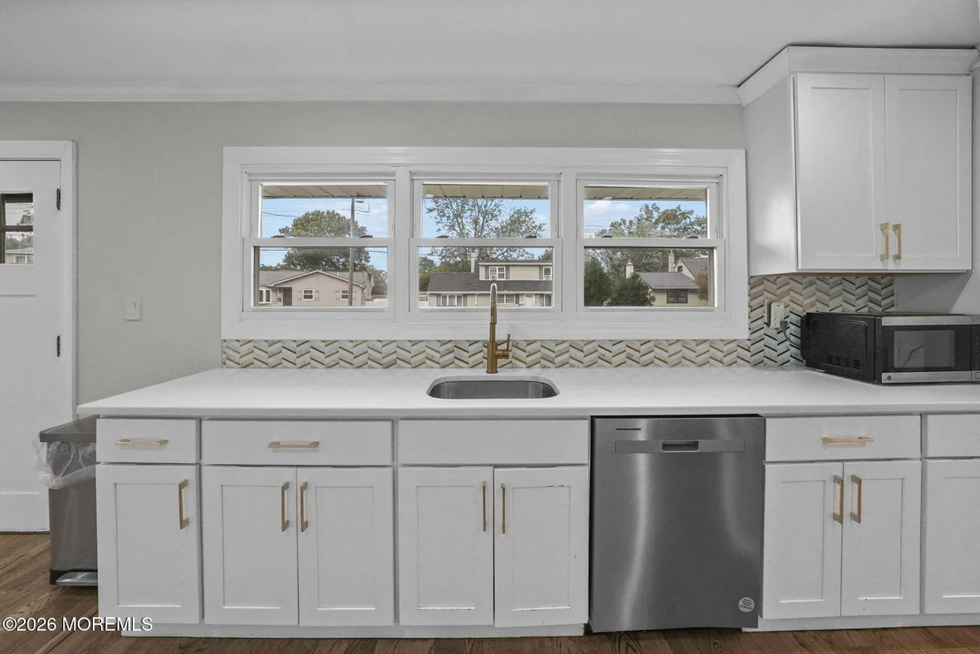 Photo of 105 Roosevelt Drive