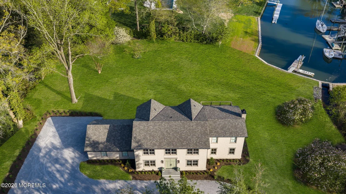Photo of 181 Rumson Road