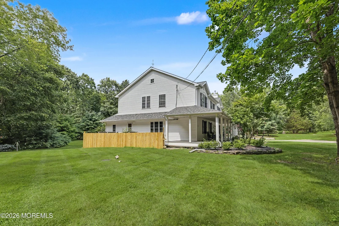Photo of 700 Wright Debow Road