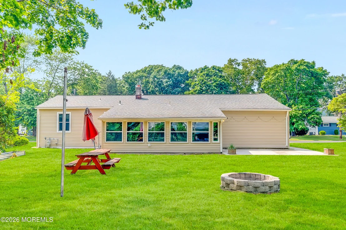 Photo of 271 Sky Manor Boulevard