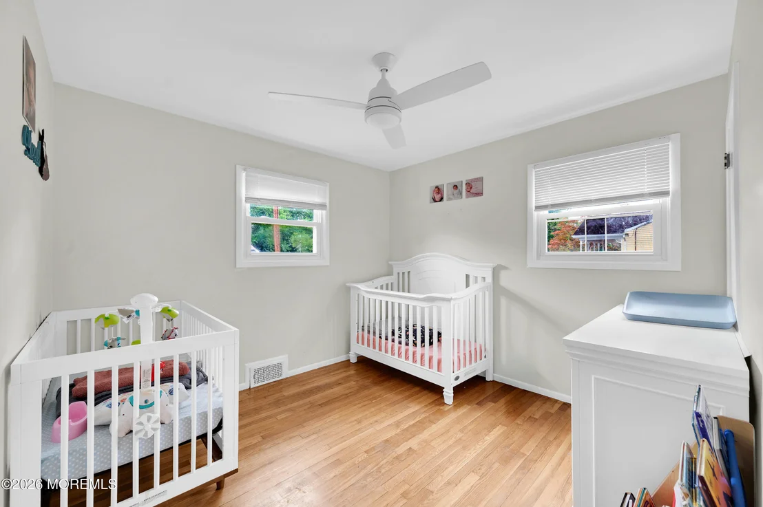 Photo of 11 Lawrence Avenue