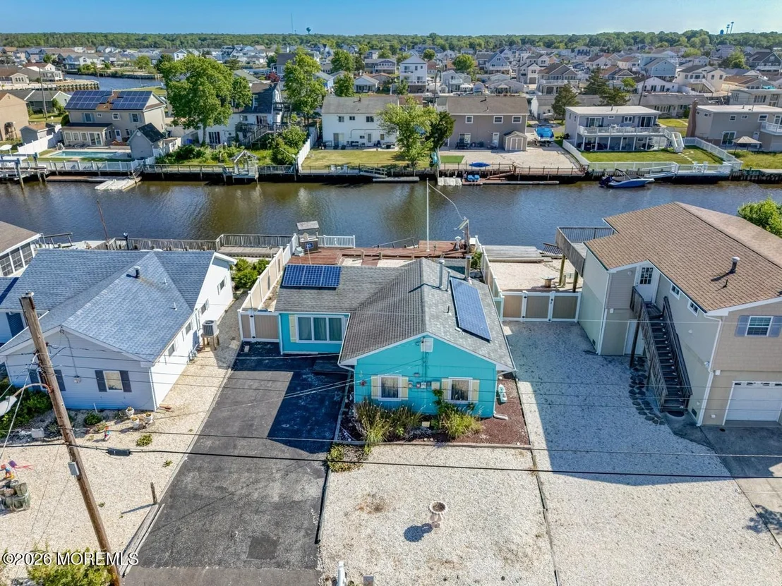 Photo of 30 W Mohawk Drive