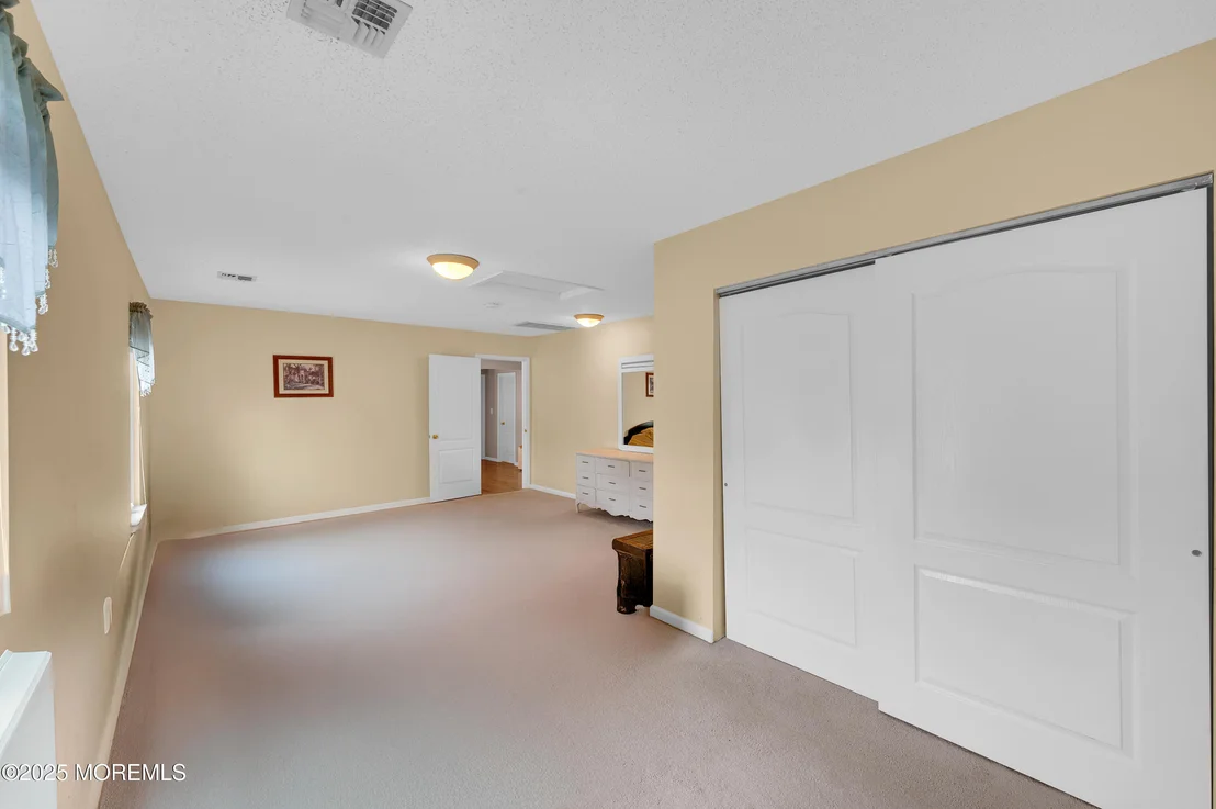 Photo of 741 S River Drive